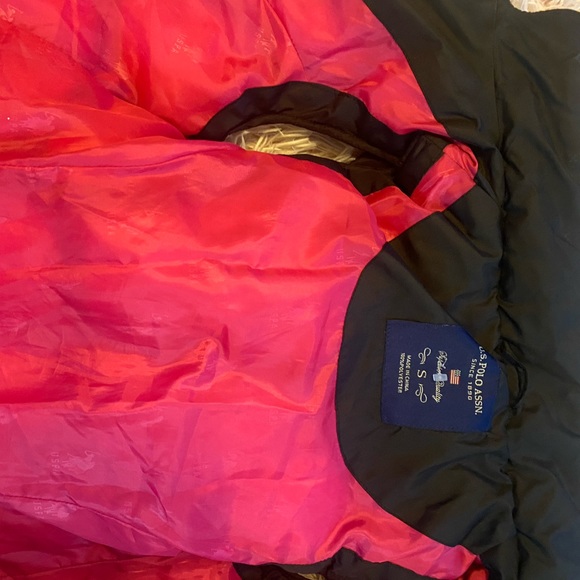 US Polo Assn Vest w faux fur - Picture 2 of 4